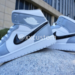 CUSTOM AIR JORDAN 1 WHITE LIGHT BLUE BLACK