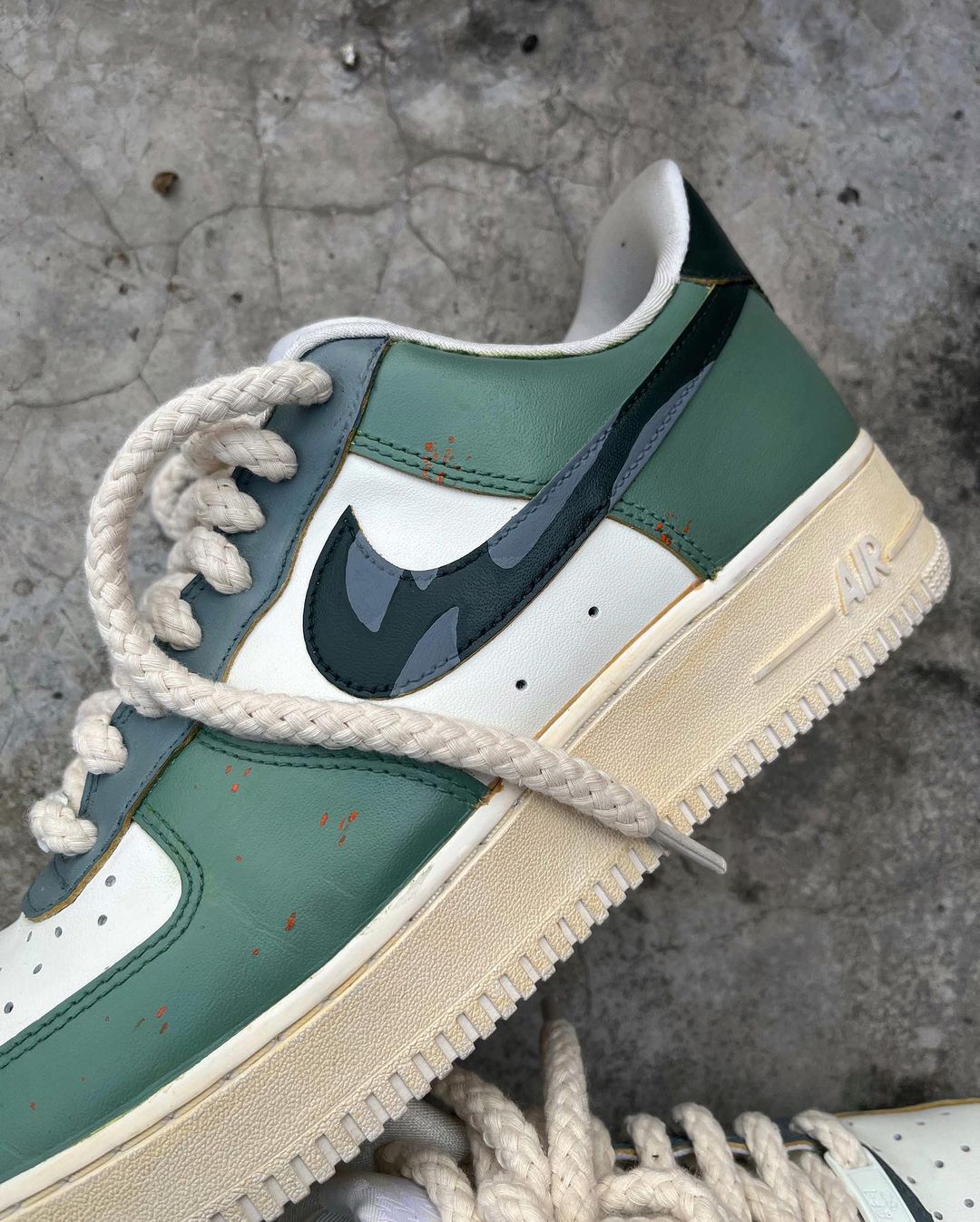 CAMOUFLAGE SWOOSH GREEN WHITE CUSTOM AIR FORCE 1 - Image 2