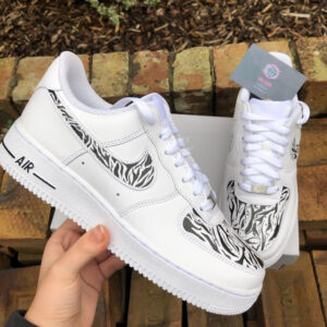 BLACK WHITE CURVE CUSTOM AIR FORCE 1