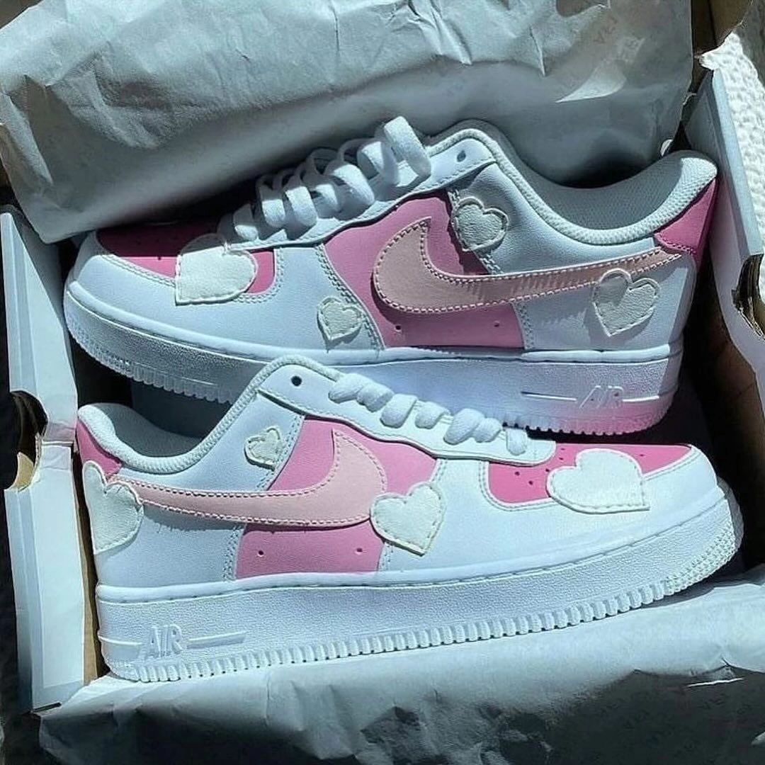 PINK WHITE HEART-SHAPED STICKER CUSTOM AIR FORCE 1