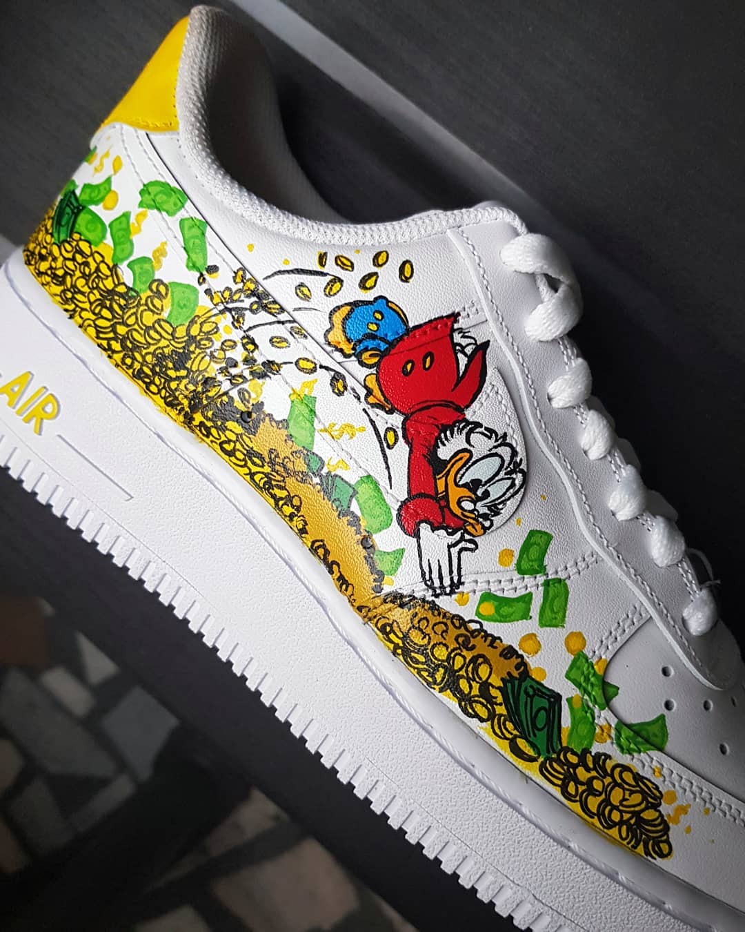 CARTOON DUCK GOLD COIN RED GREEN CUSTOM AIR FORCE 1 - Image 3