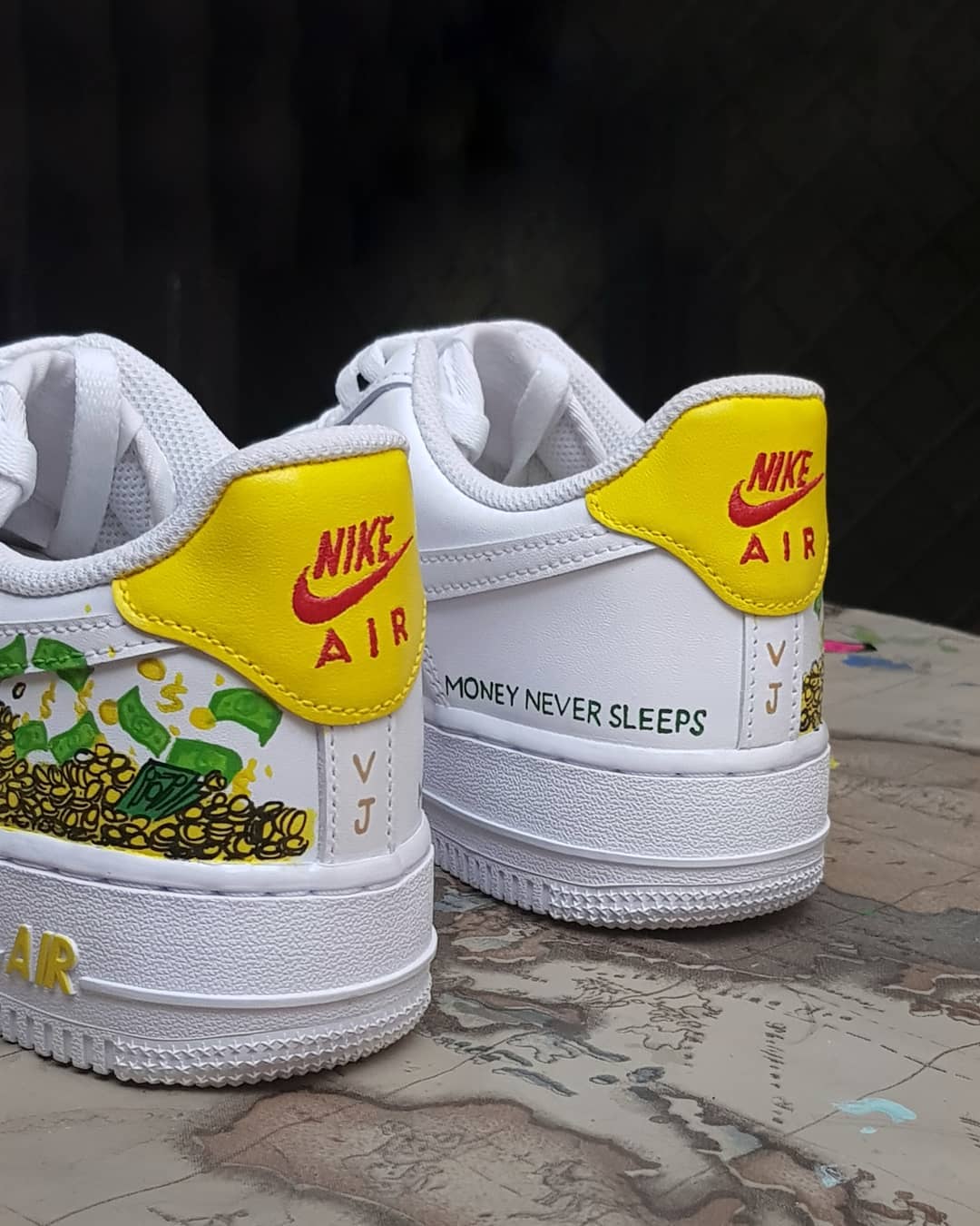 CARTOON DUCK GOLD COIN RED GREEN CUSTOM AIR FORCE 1 - Image 6