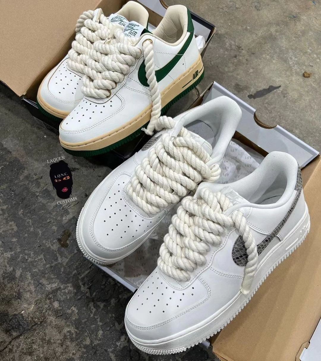 EXTRA LACE REFLECTIVE SWOOSH CUSTOM AIR FORCE 1 - Image 3