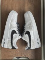 Custom White Grey Air Force 1 Low Cracked Texture Sneakers – Streetwear Art - Image 4
